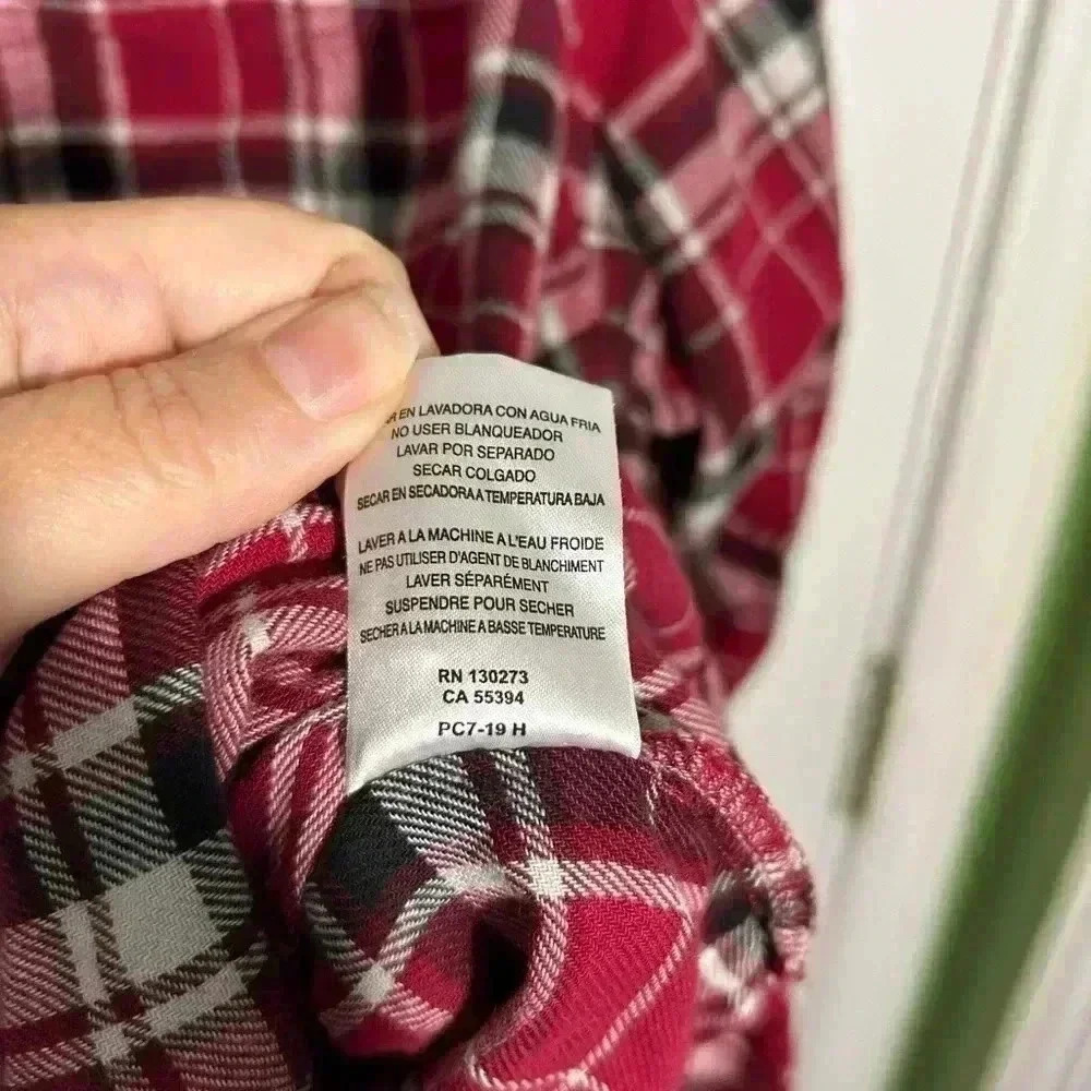 Wrangler Wrancher plaid 100% cotton button up. Size XL. Red. Flannel. - Picture 8 of 12